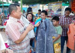 พัฒนาการจังหวัด นครสวรรค์  พาชม ชิม สินค้า OTOP งานแข่งขันเรือยาวประเพณี ประจำปี62