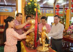 นายกหนังสือพิมพ์ส่วนภูมิภาคแห่งประเทศไทย กราบขอพร “องค์พ่อสำเร็จ”