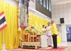 ทต.เขตรอุดมศักดิ์  รับพระราชทานพระบรมฉายาลักษณ์ มอบให้ประชาชนทุกครัวเรือน