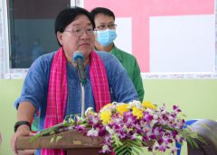 ‘รมช.ประภัตร’ นำคณะ เร่งแก้ปัญหาช่วยเกษตรกรชาวสวนลำไย ขาดแรงงานเก็บผลผลิต และนมค้างสต็อกจำนวนมาก จากสถานการณ์โควิด-19 พร้อมเดินสายลุยรับฟังปัญหาในพื้นที่