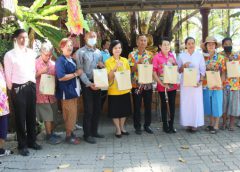 นายกแหลมฉบัง เปิดโครงการร่วมสามัคคีวิถีขนมไทยและอบรมอาหารพื้นถิ่น ชุมชนบ้านนาเก่า