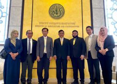 “เฉลิมชัย”  มุ่งตลาดฮาลาล 48 ล้านล้าน เล็งกลุ่มประเทศมุสลิม 2 พันล้านคน ประกาศ 1 วิสัยทัศน์ 5 นโยบายฮาลาล วางเป้าไทยผู้นำอาหารและผลผลิตเกษตรมาตรฐานฮาลาล