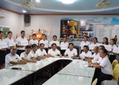 ครูไทยร่วมใจแสดงออกเชิงสัญลักษณ์ใส่เสื้อสีขาวทุกวันอังคารแสดงจุดยืนต่อ ร่าง พ.ร.บ.การศึกษาแห่งชาติ พ.ศ….