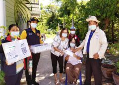 สส.จังหวัดลพบุรี (เขต1) เคาะประตูบ้าน เชิญชวนฉีดวัคซีนป้องกันโรคโควิด – 19