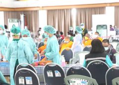  เจ้าหน้าที่แฉอีกมีเพื่อนอีก 2 ราย ที่ไม่ใช่บุคลากรทางการแพทย์ไปฉีดเข็มที่ 3