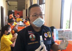  ปภ.ศรีสะเกษ !! เร่งแพ็คถุงกิ๊ฟเช็ทหนุน รพ.สนามทุกอำเภอสู้โควิด-19 ขณะที่ยอดผู้ติดเชื้อพุ่งสูง 4,413 ราย เสียชีวิต 21 รายแล้ว