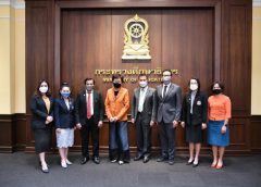 สมศ. เข้าร่วมประชุมแถลงผลงานในรอบ 6 เดือน