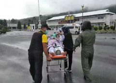 “บิ๊กเกรียง” มทภ. 4 อนุมัติ ฮ.บิน ด่วน ช่วยชีวืตชาวไทยมุสลิม นราฯ หลังต้องผ่าตัด เลือดในสมองตีบฉับพลัน