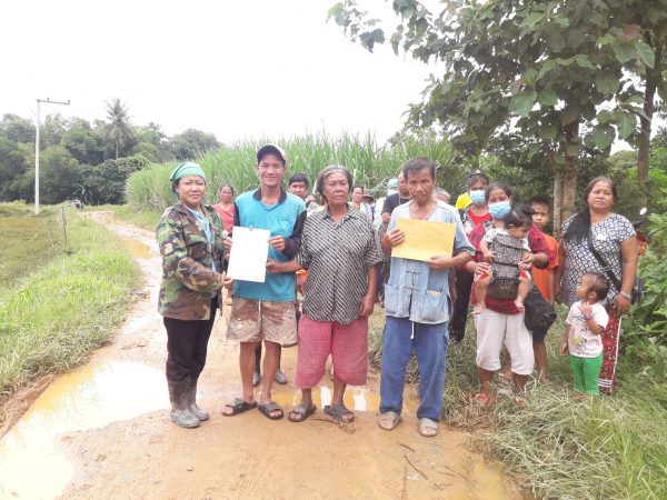 ชาวบ้านตำบลท่าปลา หมู่ที่ 10 ร้องสื่อ วอนหน่วยงานภาครัฐช่วย ซ่อมแซมถนนทางเข้าหมู่บ้าน หลังจากน้ำท่วมขังเป็นหลุมเป็นบ่อ