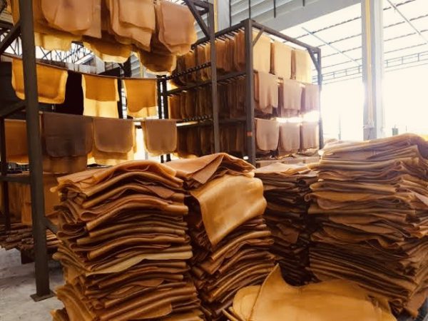 “อลงกรณ์”ชี้แม้ไทยส่งออกยางธรรมชาติทะลุ2แสนล้านเพิ่มขึ้นกว่า 20%แต่ราคายังผันผวนจากผลกระทบของโควิดและสงครามรัสเซีย-ยูเครน มอบ “กยท.”เร่งเดินหน้าขยายมาตรการชะลอขายยางเพื่อรักษาเสถียรภาพราคา