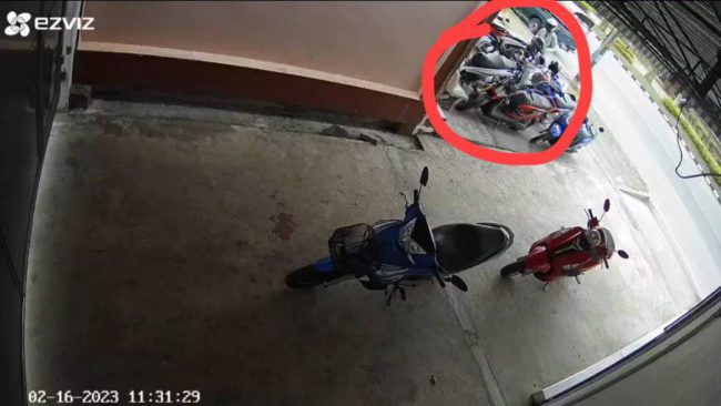 กล้องวงจรจับภาพคนร้ายลักรถจักรยานยนต์เพิ่งออกมาใหม่ได้ 2 เดือน