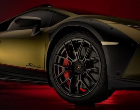 Bridgestone ร่วมกับ Lamborghini พัฒนายาง Run-Flat All-Terrain สำหรับรถซูเปอร์คาร์รุ่น Huracán Sterrato