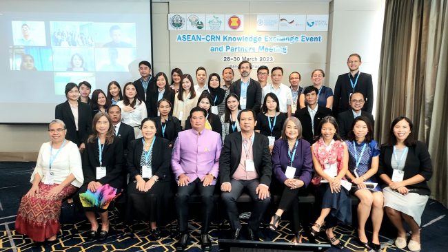 อธิบดีกรมวิชาการเกษตร เปิดประชุมสัมมนาแลกเปลี่ยนความรู้ และ เครือข่าย ASEAN-CRN พร้อมจับมือองค์กรระหว่างประเทศนำร่องขับเคลื่อนระบบเกษตร Net Zero พัฒนาเส้นฐานคาร์บอนเครดิตระดับประเทศ