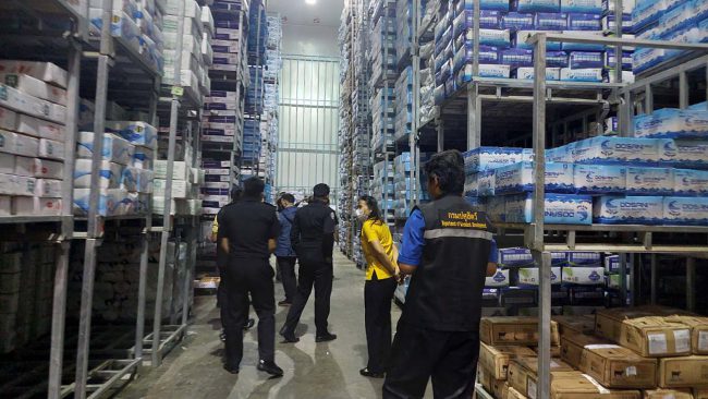 ปศุสัตว์ จ.มุกดาหาร บูรณาการตรวจเข้มห้องเย็นแช่แข็งเนื้อสุกร