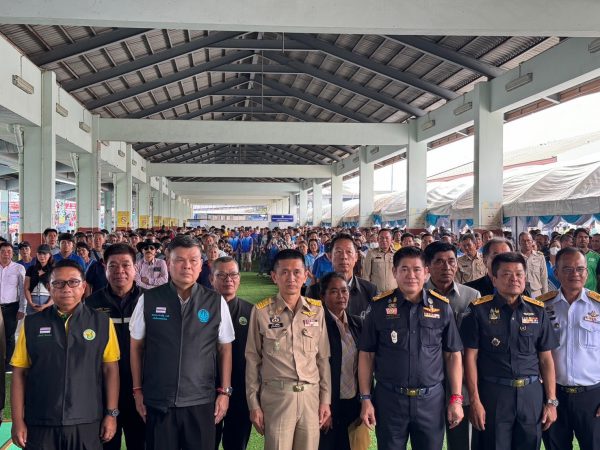 เครือข่าย ชาวประมงบางสะพาน เข้าร่วมพิธีประกาศใช้มาตรการปิดอ่าวประจำปี 2567 ณ ท่าเทียบเรือปากน้ำชุมพร โดยมี ร.อ.ธรรมนัส พรหมเผ่า รัฐมนตรีว่าการกระทรวงเกษตรและสหกรณ์ เป็นประธานในพิธีเปิด