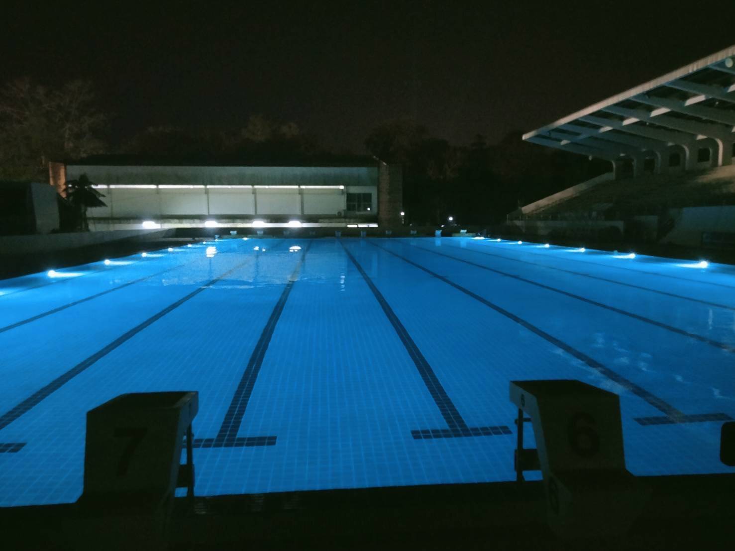 อบจ.น่าน เร่งพัฒนาสนามกีฬา สนามฟุตบอลพื้นหญ้าเทียมสวยที่สุดของภาคเหนือ ประชาชนดีใจมีสนามกีฬาฝึกซ้อม และสนามแข่งขัน อนาคตมุ่งสร้างนักกีฬาด้านต่างๆ ขึ้นมาเป็นระดับแนวหน้าของประเทศ