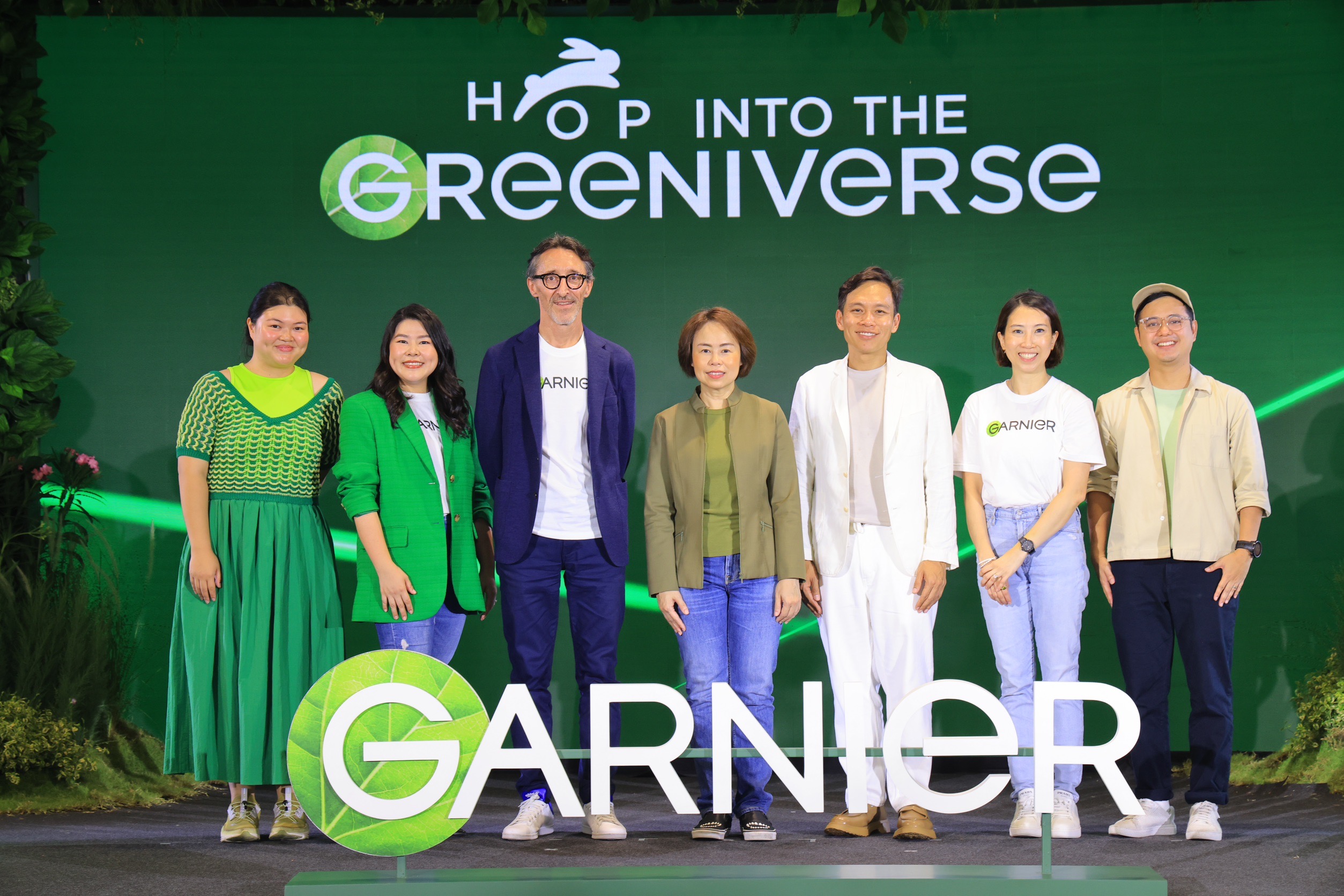 Garnier และ กทม. ชวนทุกคนมาเพิ่มพื้นที่สีเขียว ยกความกรีนมาไว้กลางใจเมือง ผ่านประสบการณ์อินเตอร์แอคทีฟรูปแบบใหม่ “Hop into the Greeniverse ก้าวสู่จักรวาลสีเขียวที่ทุกคนสร้างได้” 10-16 พ.ค. 67 นี้ ณ ลานใบบัว สกายวอล์ค สี่แยกปทุมวัน
