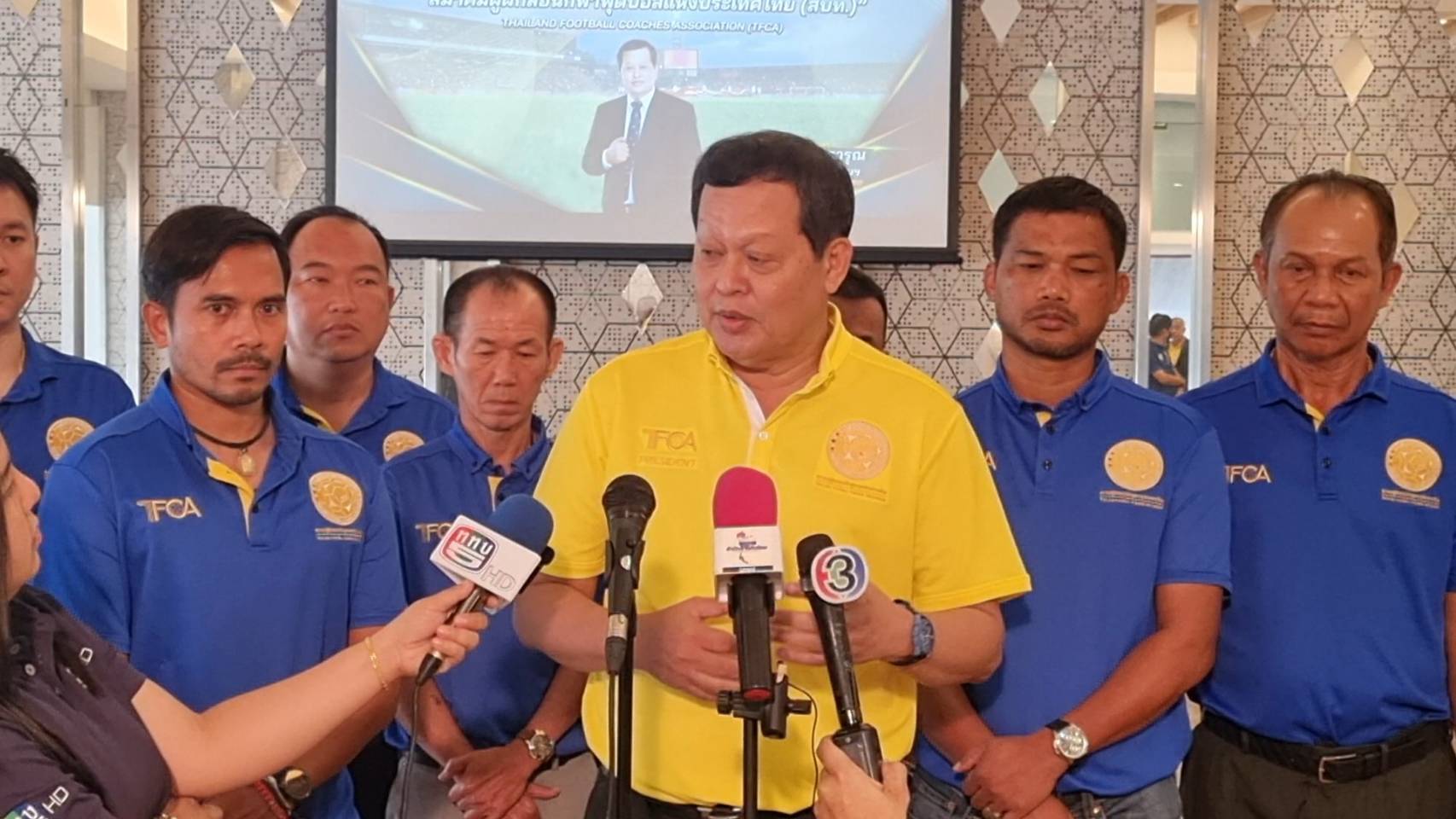 “บิ๊กหยิม ยุทธนา” นั่งเก้าอี้นายก“สมาคมผู้ฝึกสอนกีฬาฟุตบอลแห่งประเทศไทย”(สบท)คนใหม่ พร้อมเปิดตัวคณะกรรมการสมาคมฯ ชุดใหม่  เดินหน้าพัฒนาและยกระดับผู้ฝึกสอนกีฬาฟุตบอลและเยาวชนไทย