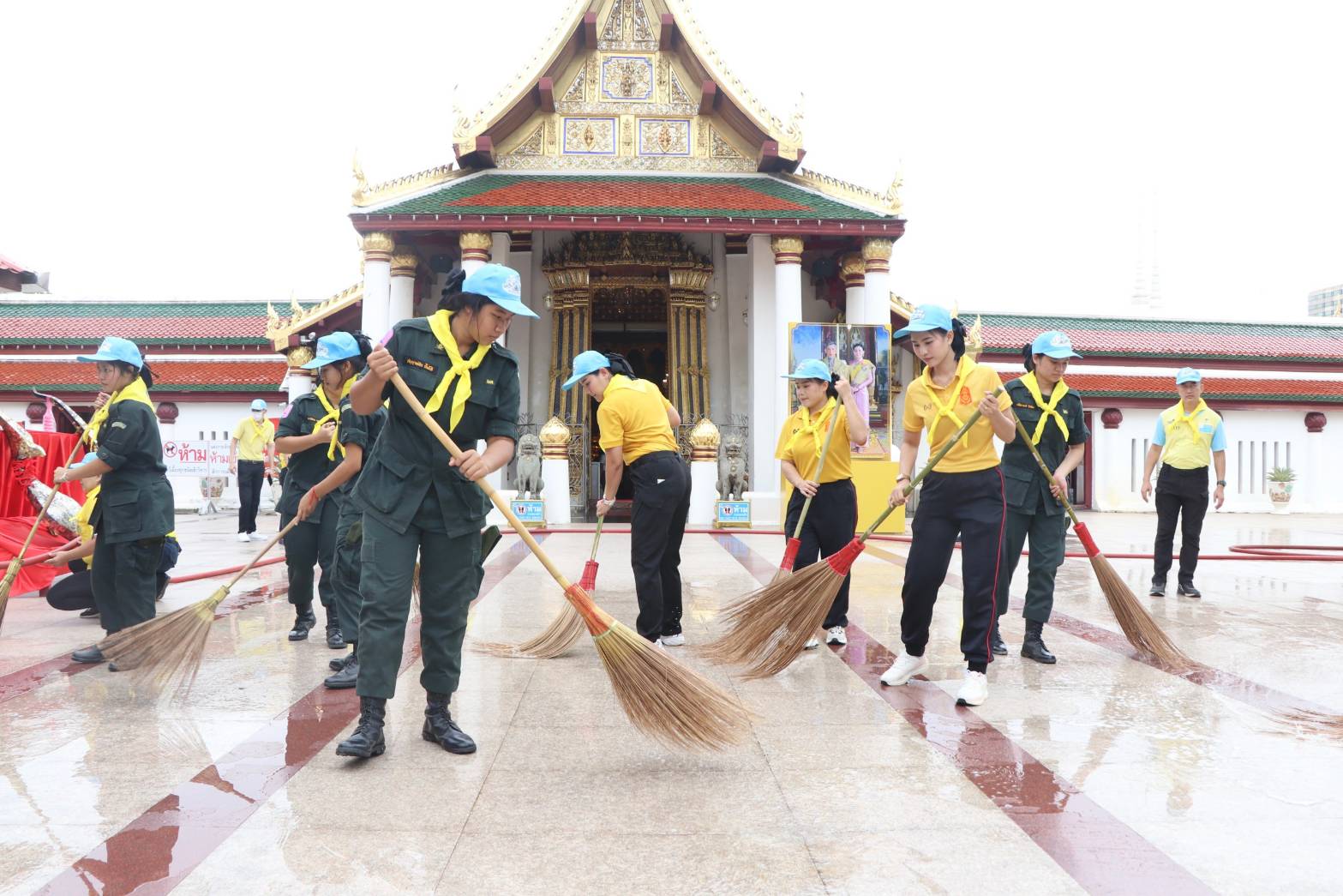  กองทัพภาคที่ 3 จัดกิจกรรม “จิตอาสาบำเพ็ญสาธารณะประโยชน์พัฒนาสองริมฝั่งแม่น้ำน่าน 
