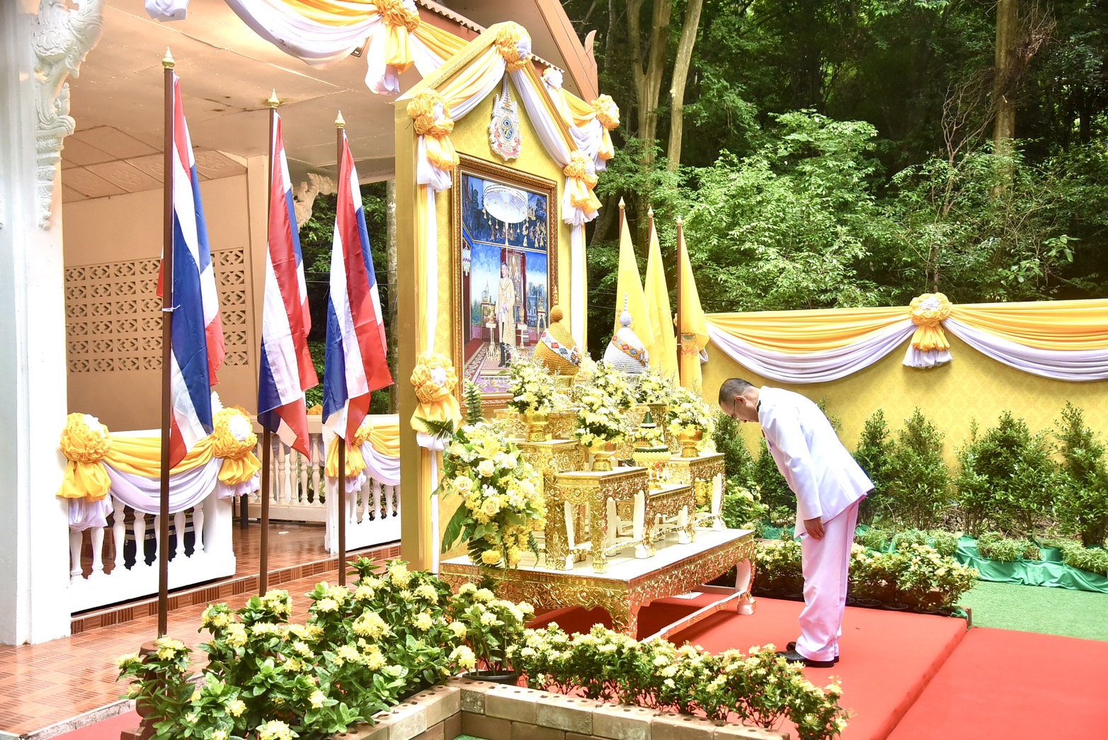 กองบิน 5 เข้าร่วมพิธีพลีกรรมตักน้ำจากแหล่งน้ำศักดิ์สิทธิ์ เฉลิมพระเกียรติพระบาทสมเด็จพระเจ้าอยู่หัว เนื่องในโอกาสพระราชพิธีมหามงคลเฉลิมพระชนมพรรษา 6 รอบ 28 กรกฎาคม 2567