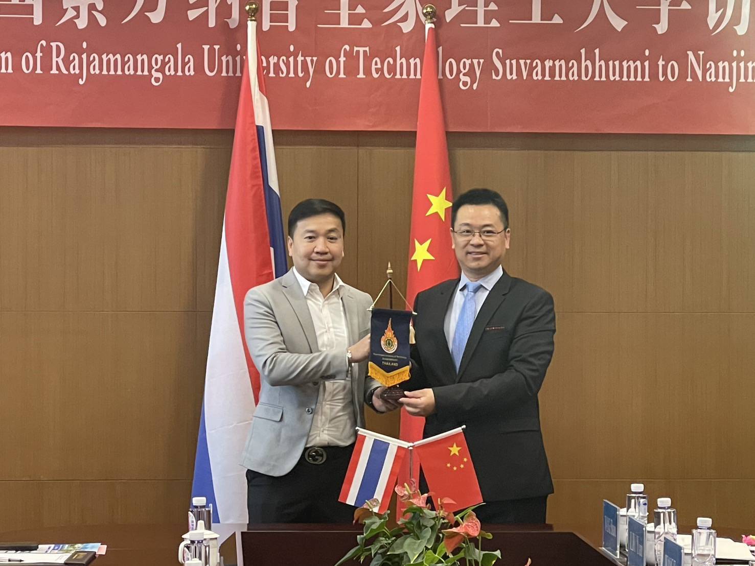 มทร.สุวรรณภูมิ จับมือ “จีน” จัดตั้งสถาบัน “ปั้น” บุคลากรร่วมป้องปรามทุจริต