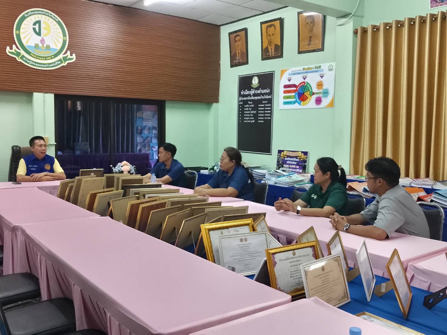 อำเภอวังจันทร์ ร่วมกับ สถานศึกษา เร่งดำเนินมาตรการเชิงรุกจัดการบุหรี่ไฟฟ้าและยาเสพติดในเด็กและเยาวชน