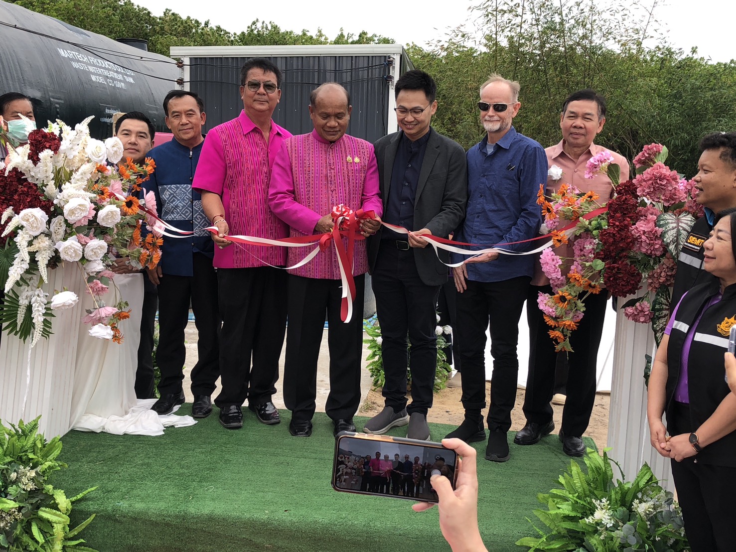 อำเภอโพธิ์ชัย เปิดป้ายส่งมอบเครื่องกำจัดสิ่งปฏิกูลแบบสำเร็จรูป ประจำปี พ.ศ.2568