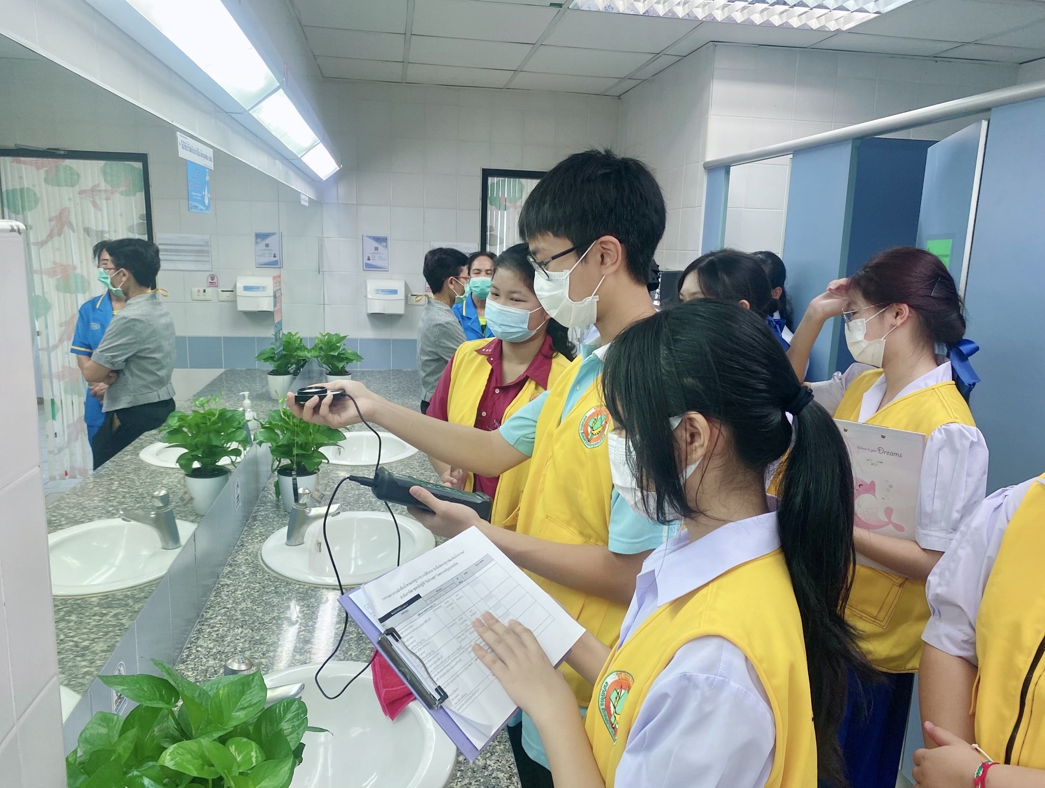 กิจกรรม เรื่องเล่าจิตอาสาสู่การพัฒนาห้องน้ำสาธารณะ ภายใต้โครงการเครือข่าย “บวร รข” ร่วมใจพัฒนาห้องน้ำสาธารณะ