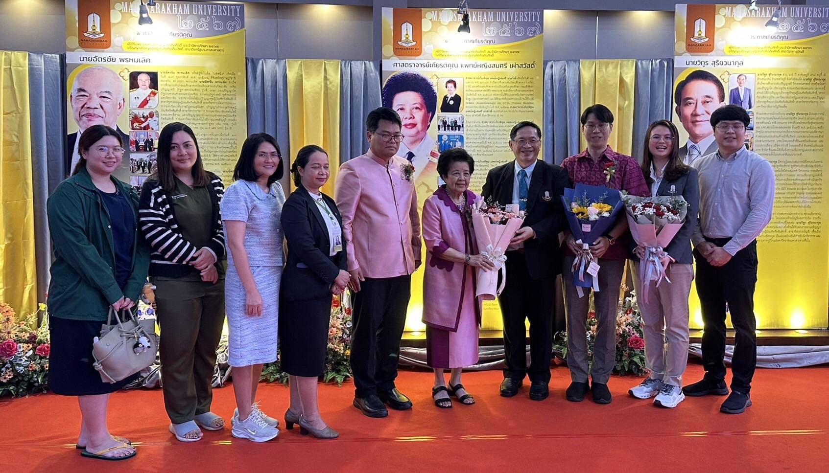 แพทยสมาคมแห่งประเทศไทยฯ แสดงความยินดีในโอกาส ศ.เกียรติคุณ พญ.สมศรี เผ่าสวัสดิ์ เข้ารับพระราชทานรางวัลปริญญากิตติมศักดิ์ ประจำปี 2567