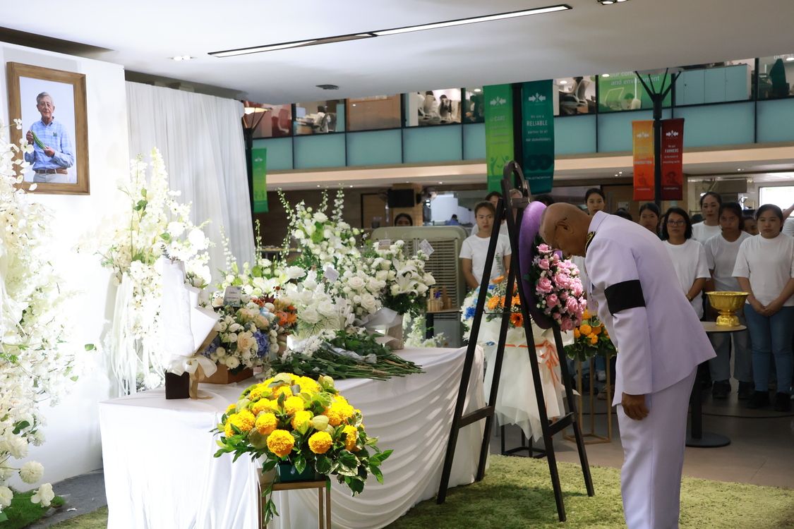 อีสท์ เวสท์ ซีด จัดพิธีไว้อาลัยเจ้าของรางวัล World Food Prize และผู้ก่อตั้งบริษัทเมล็ดพันธุ์ผักชั้นนำระดับโลก “อีสท์ เวสท์ ซีด”