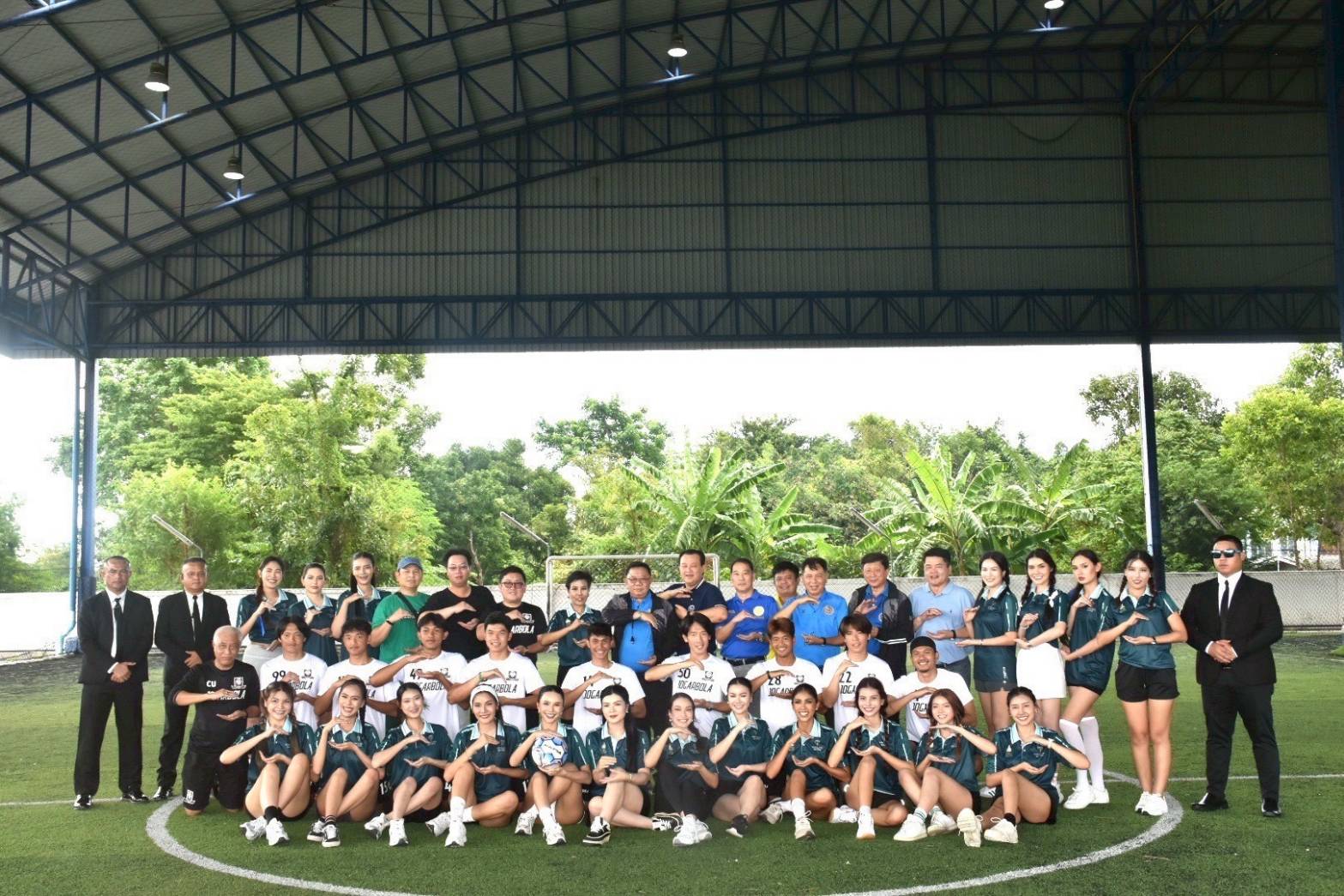 มิสเอิร์ธ​ ศุลการักษ์​ ​จัดกิจกรรมดวลแข้ง​กับทีม Customs United