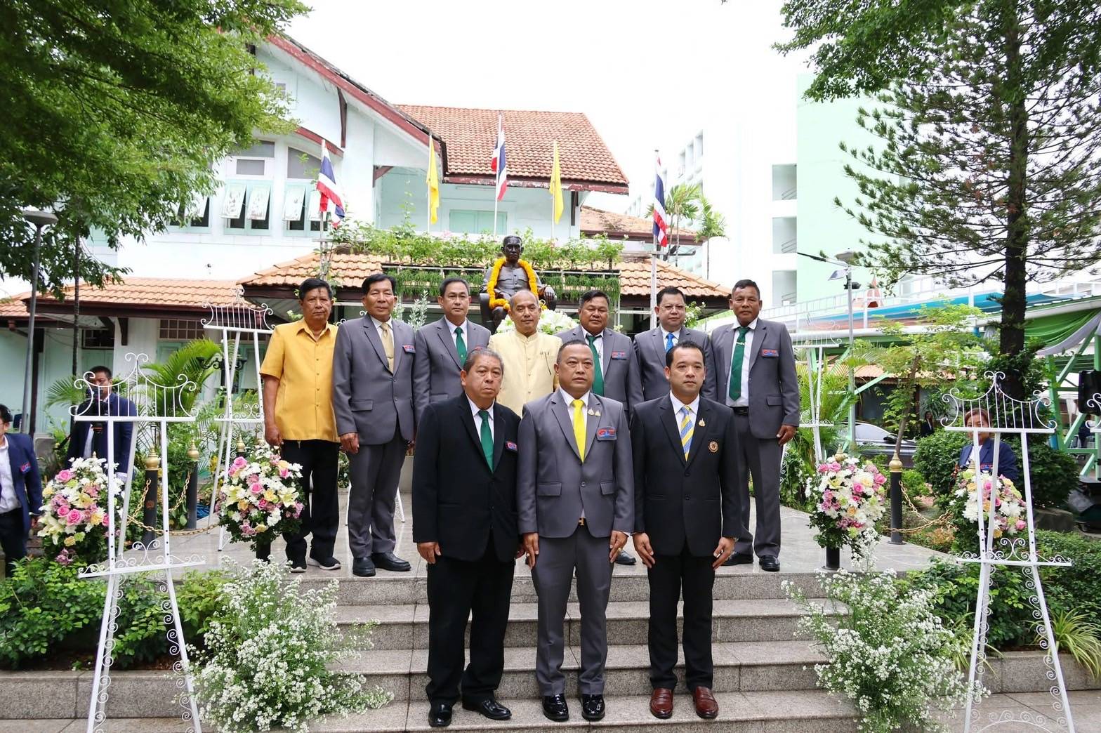 สันนิบาตสหกรณ์แห่งประเทศไทย (สสท.) ร่วมกับขบวนการสหกรณ์ ร่วมวางพวงมาลาเนื่องในวันพิทยาลงกรณ์ เพื่อน้อมรำลึกถึงพระกรุณาธิคุณของพระราชวรวงศ์เธอ กรมหมื่นพิทยาลงกรณ์ พระบิดาแห่งการสหกรณ์ไทย