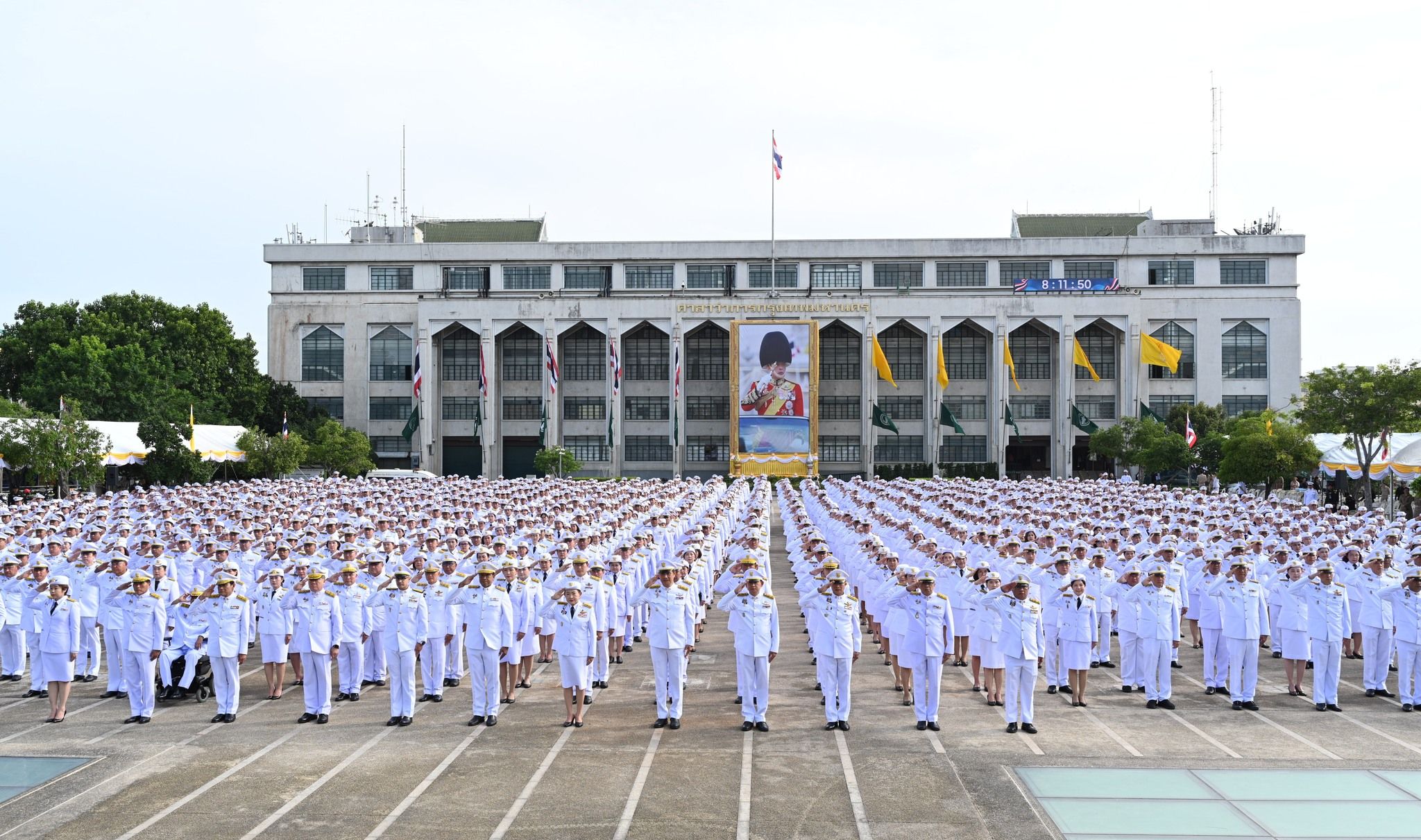 โรงพยาบาลเจริญกรุงประชารักษ์ร่วมพิธีถวายสัตย์ปฏิญาณ เพื่อเป็นข้าราชการที่ดีและพลังของแผ่นดิน ประจำปี 2568