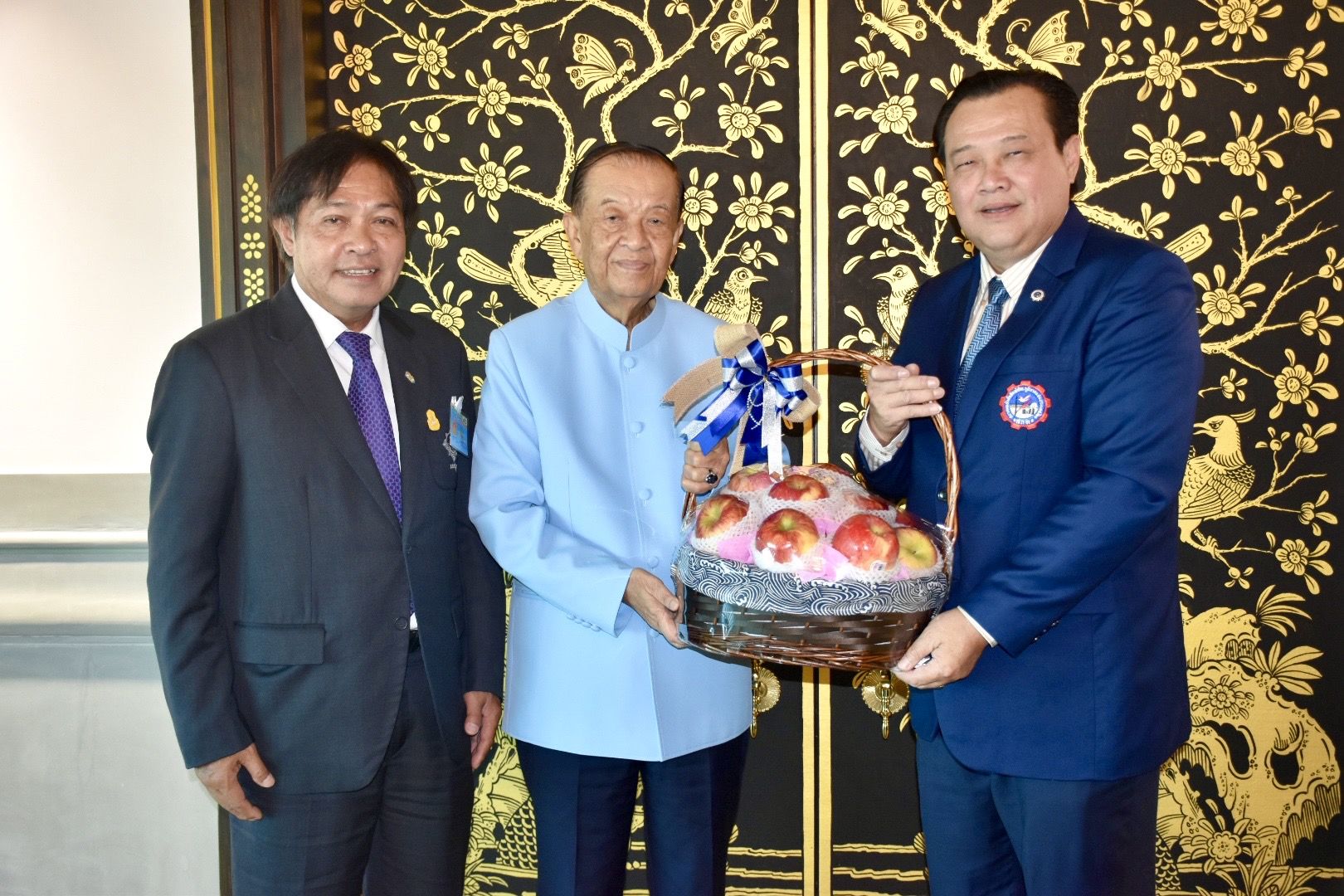 “ครบรอบ 60 ปี สภท.” สมาคมฯ กราบเรียนเชิญ​ท่านประธานสภาผู้แทนราษฎร และท่านรองประธาน​ฯ​ ให้เกียรติมาเป็นประธาน​กล่าวเปิดงาน​แสดงความยินดีและมอบรางวัล