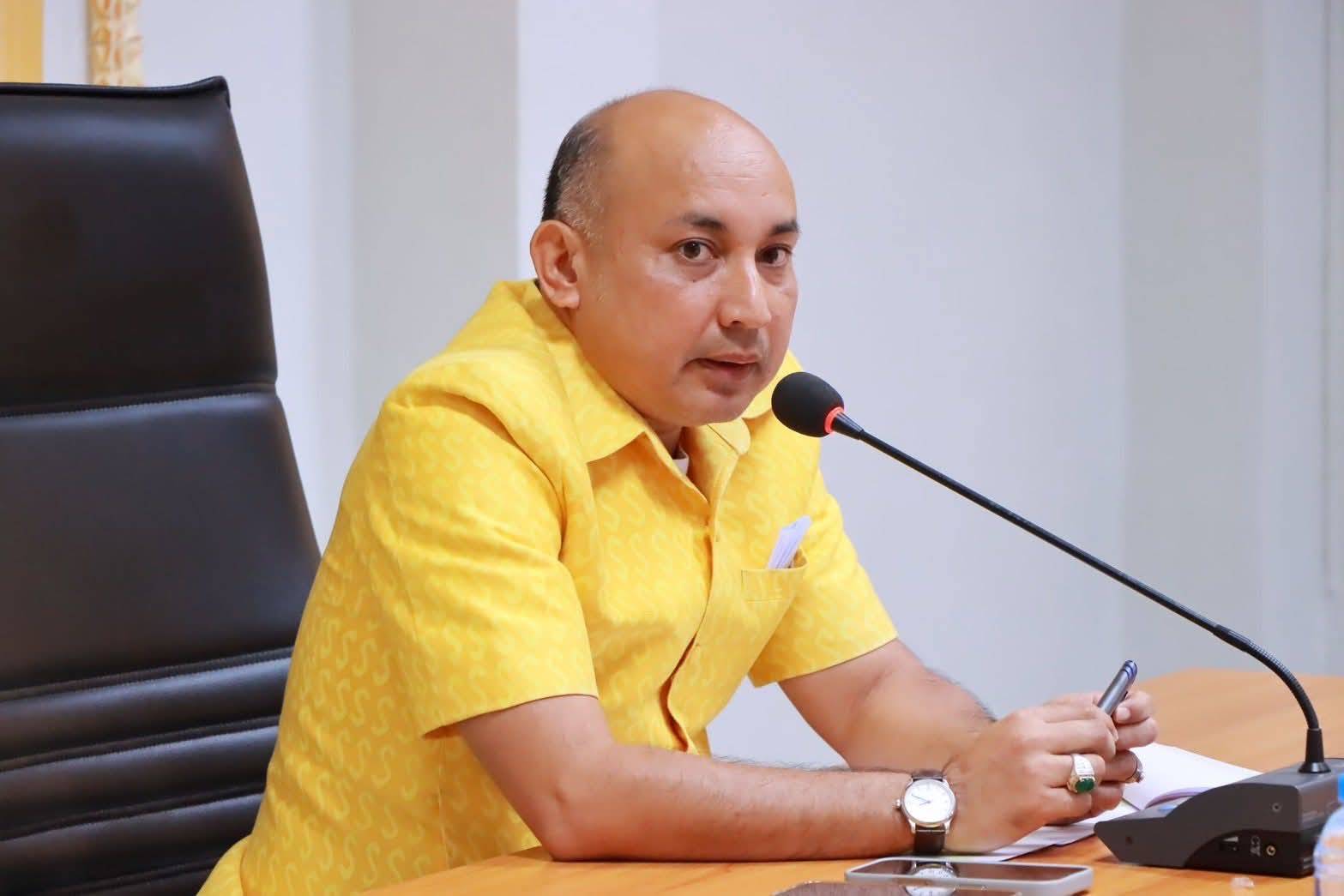 นอภ.เมืองปัตตานี เรียกประชุมหัวหน้าฝ่ายป้องกัน และชุดปราบปรามยาเสพติด อ.เมืองปัตตานี ปฏิบัติงานอย่างจริงจัง !! (!!) พบสารเสพติดพาบำบัดทันที