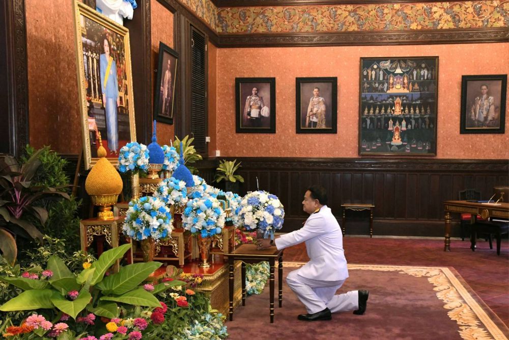 รองประธานสภาฯ คนที่2 ลงนามถวายพระพร ‘สมเด็จพระพันปีหลวง’ ทรงพระเจริญยิ่งยืนนาน