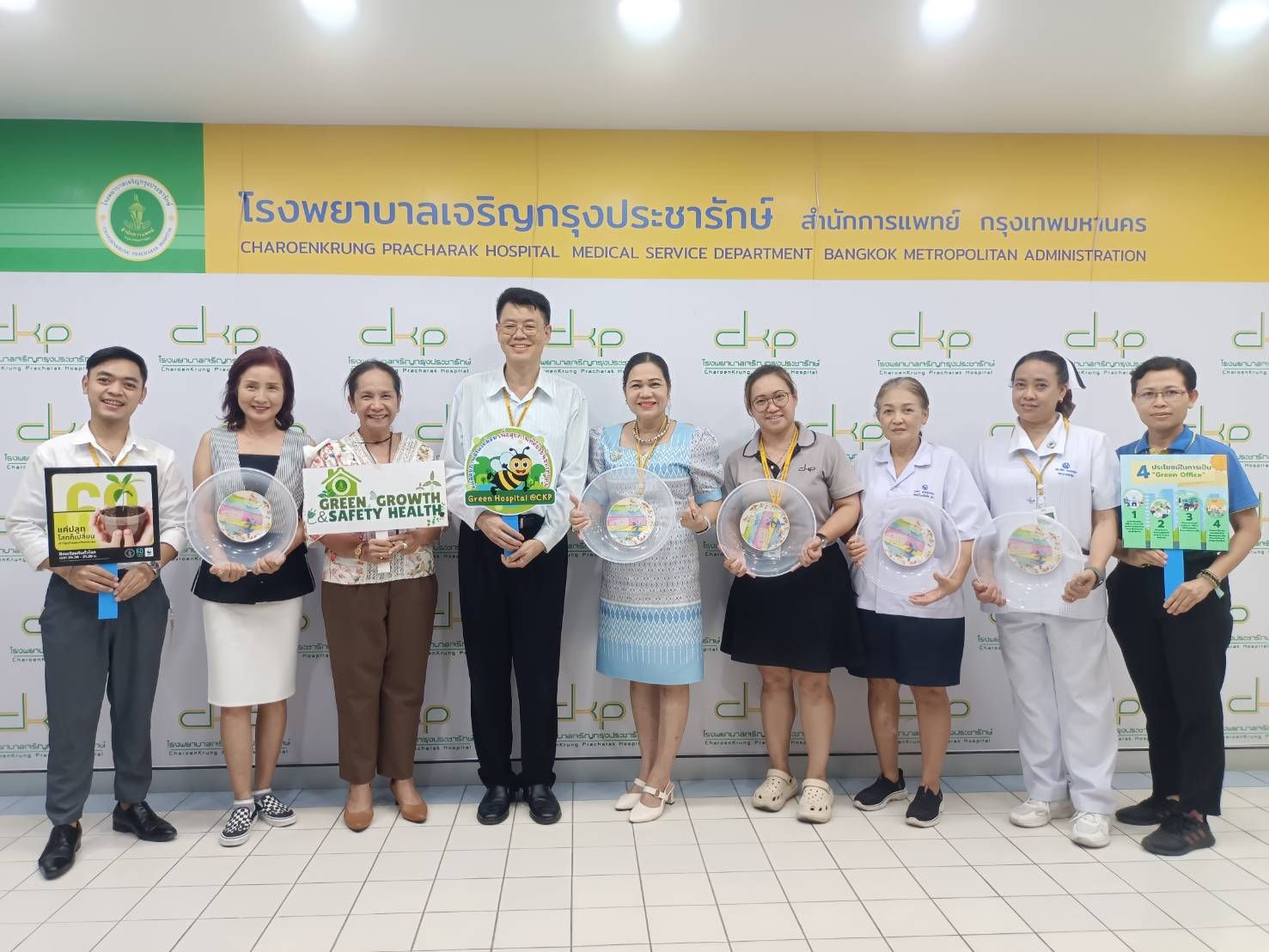 กิจกรรม “1 คน 1 ต้น (1 ปริ้นเตอร์ 1 ต้น) สดชื่นด้วยไม้ฟอกอากาศ” ปีที่ 2