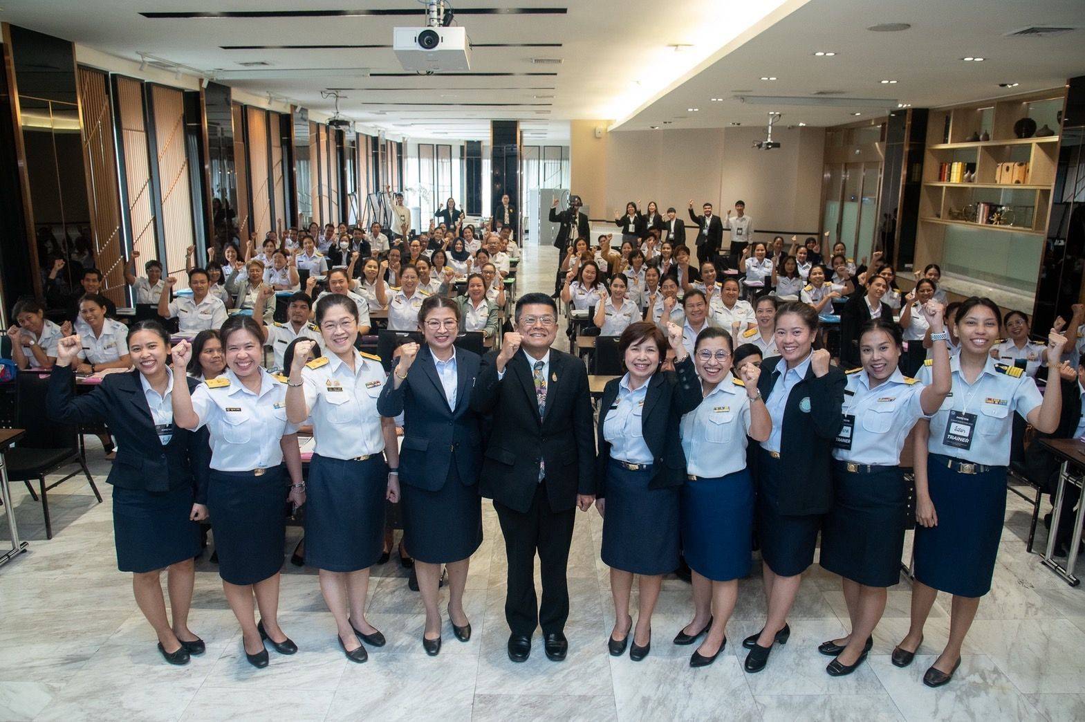 กรมประมง…เดินหน้าพัฒนาบุคลากรภาคเพาะเลี้ยง จัดอบรม “SMART INSPECTOR 2025” มุ่งสู่การเพาะเลี้ยงสัตว์น้ำชายฝั่งคุณภาพ ยั่งยืน แข่งขันได้ในตลาดโลก