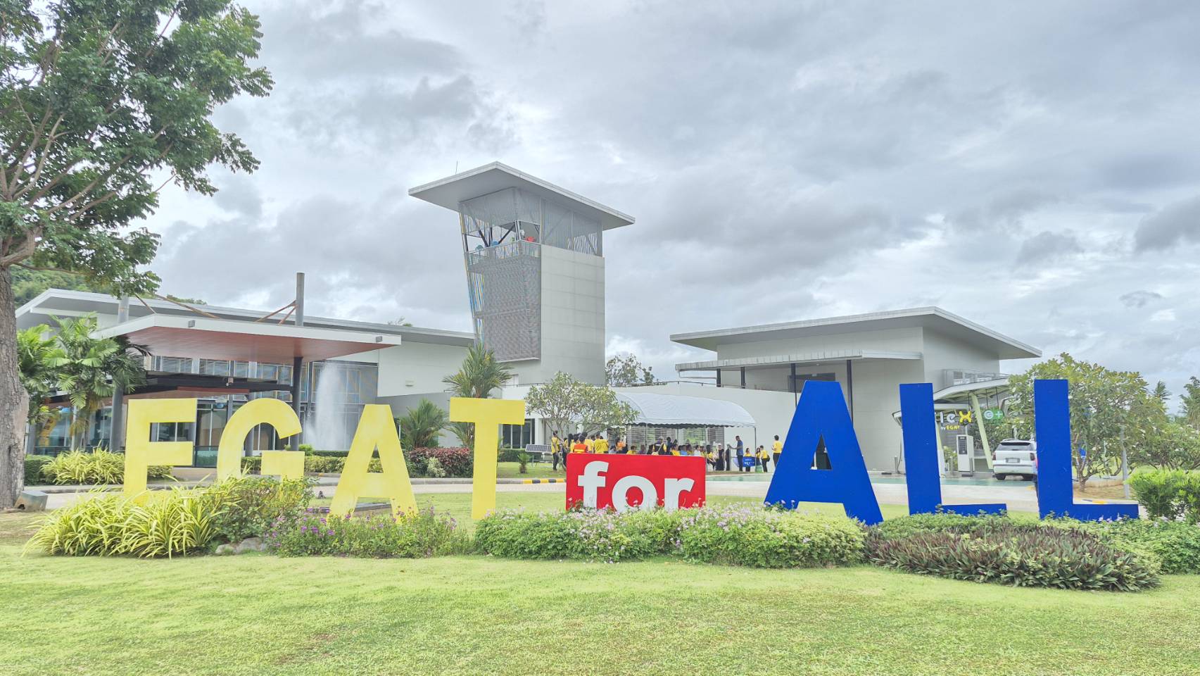 กฟผ. เปิดสถานีชาร์จไฟฟ้า รักษ์โลกต้นแบบแห่งแรก ณ ศูนย์การเรียนรู้ กฟผ. ทับสะแก