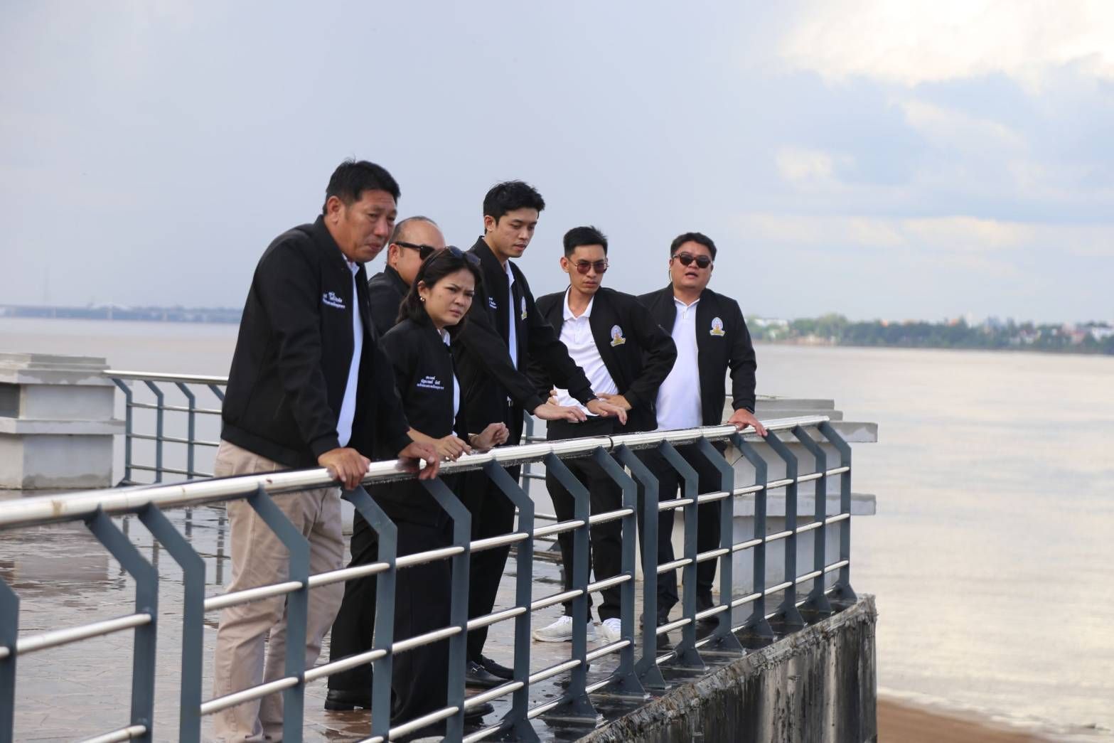 เสธ.หิ” ที่ปรึกษารองนายกฯ ติดตามความคืบหน้าการปรับปรุงตลาดอินโดจีน พร้อมผลักดันให้แล้วเสร็จก่อนปีใหม่ เป็นของขวัญให้ชาวมุกดาหาร